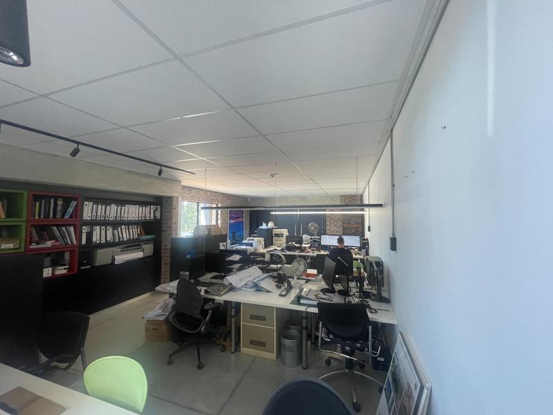 To Let commercial Property for Rent in Walmer Eastern Cape